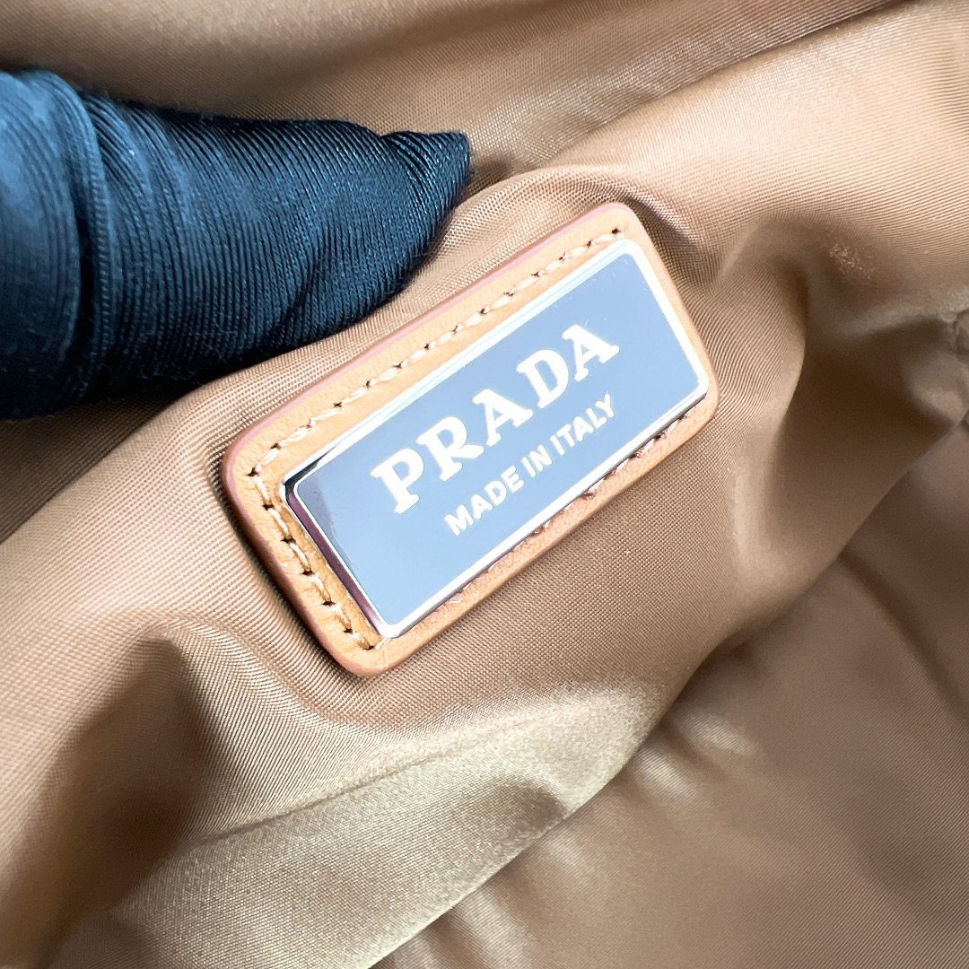 PRADA BAG