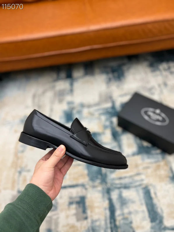 PRADA LOAFER