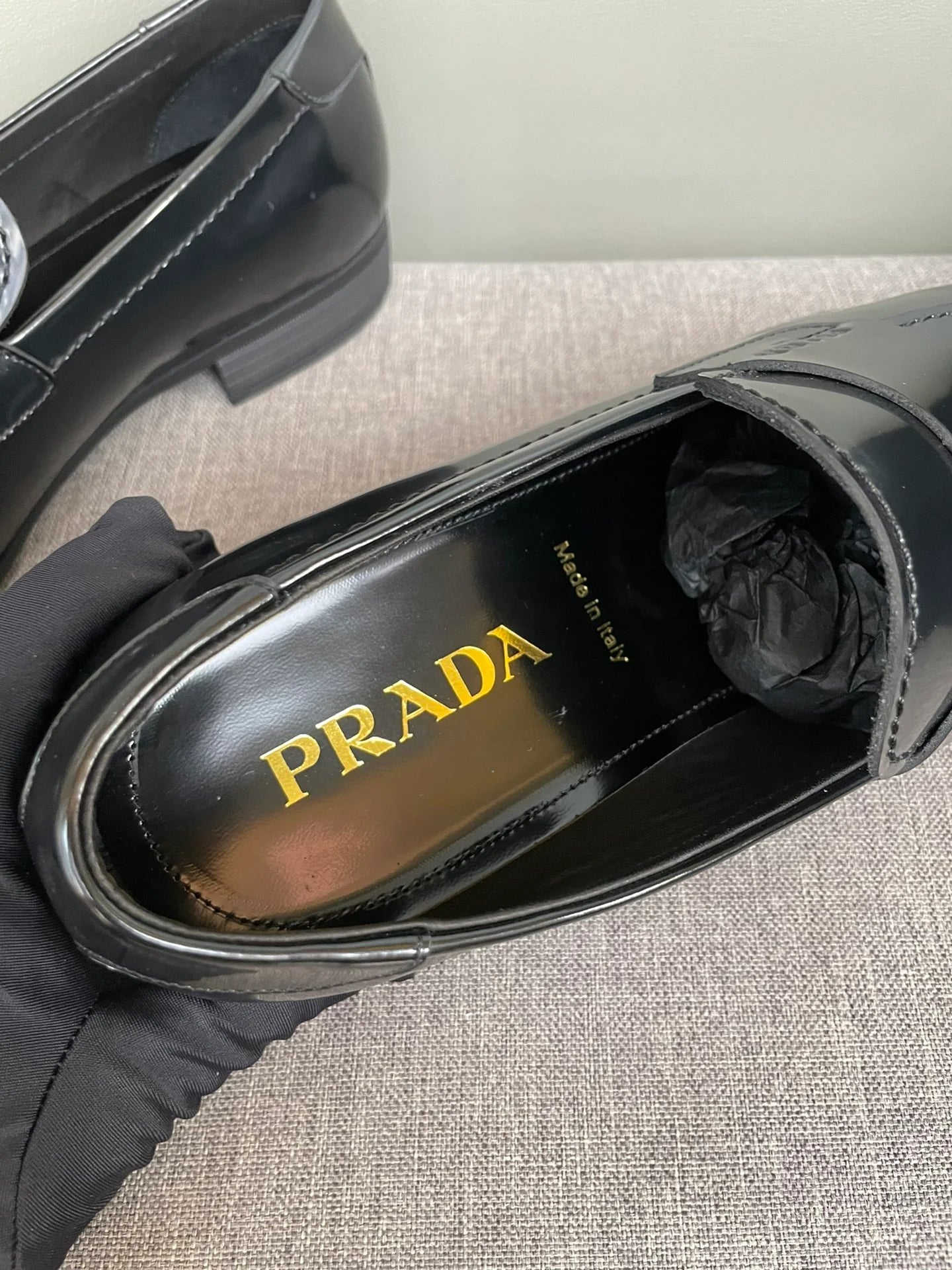 PRADA LOAFER