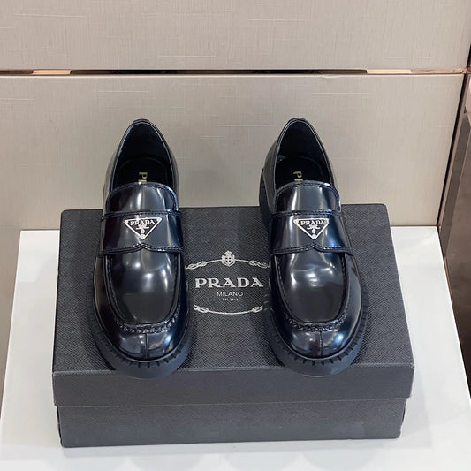 PRADA LOAFER