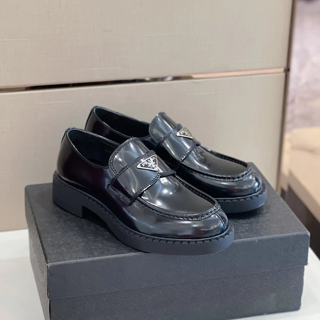 PRADA LOAFER