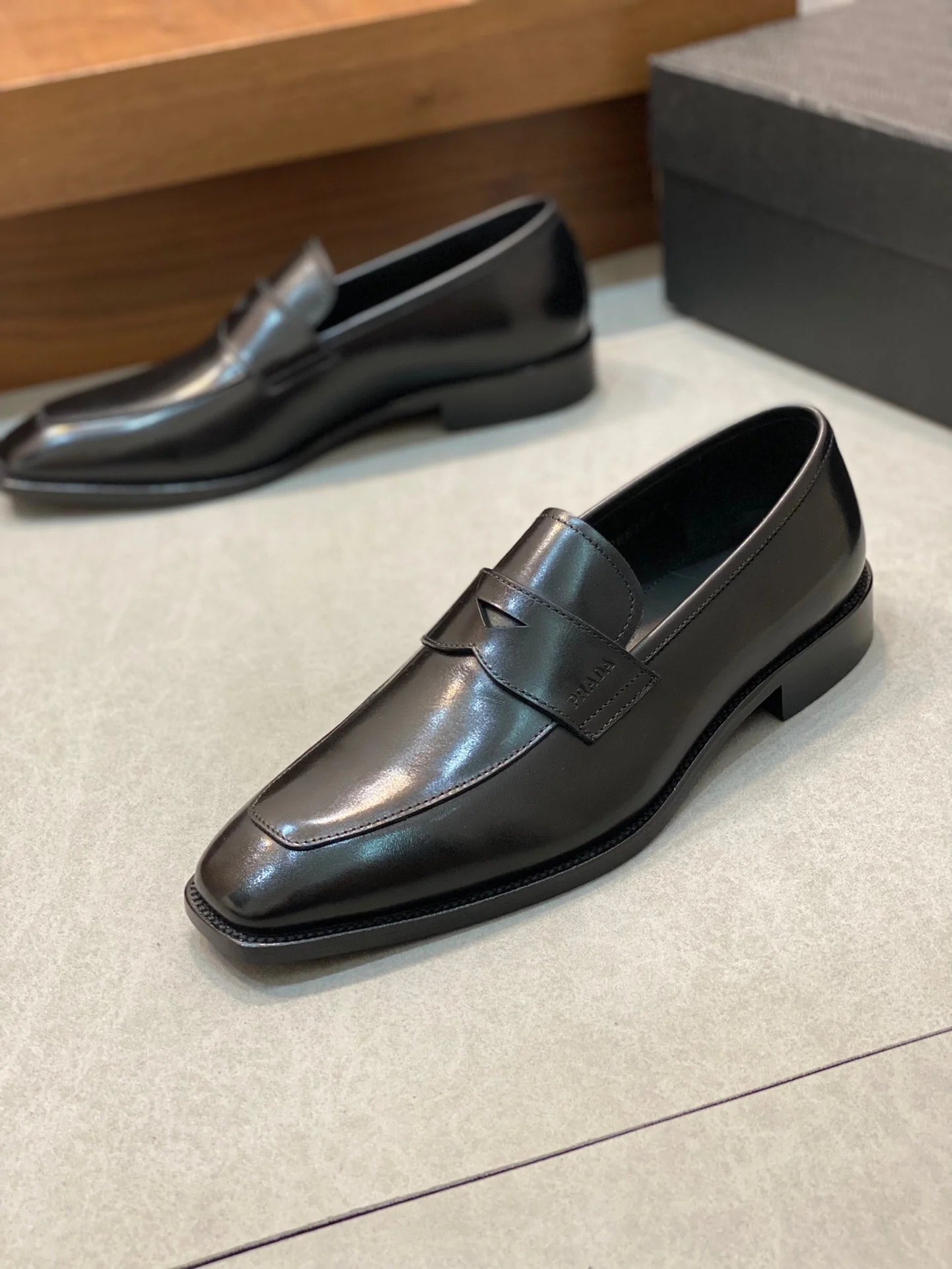 PRADA LOAFER