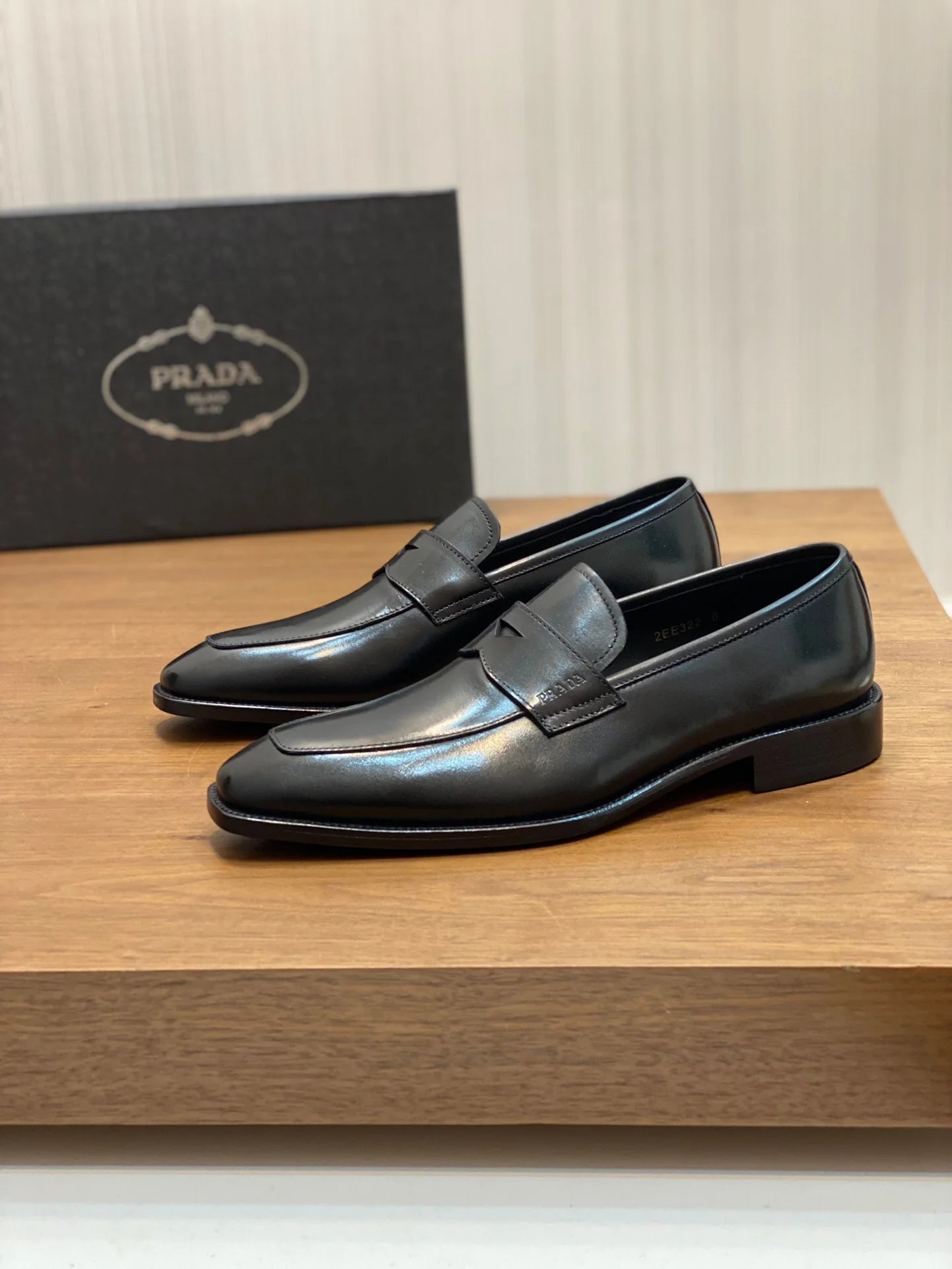 PRADA LOAFER