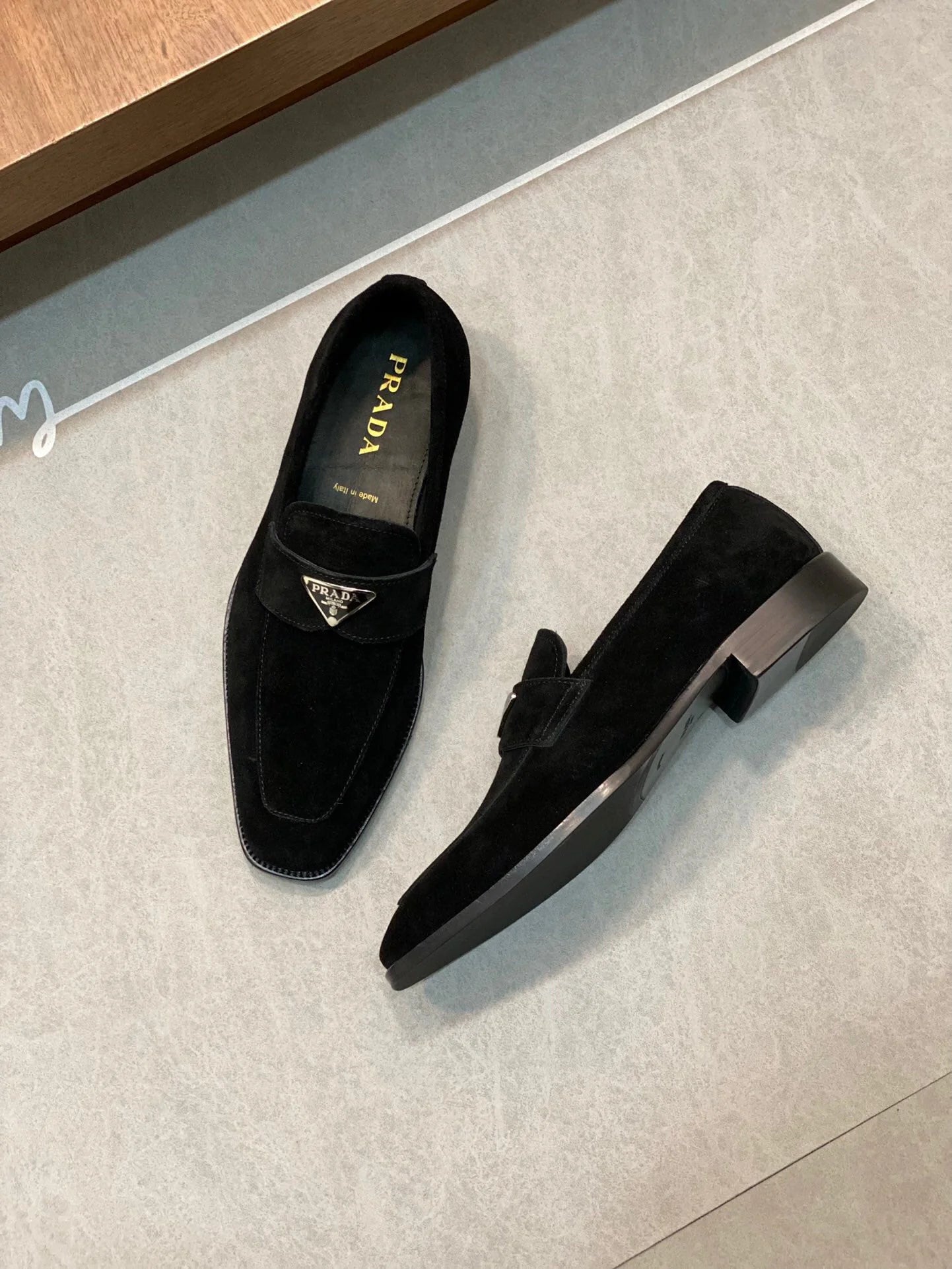 PRADA LOAFER