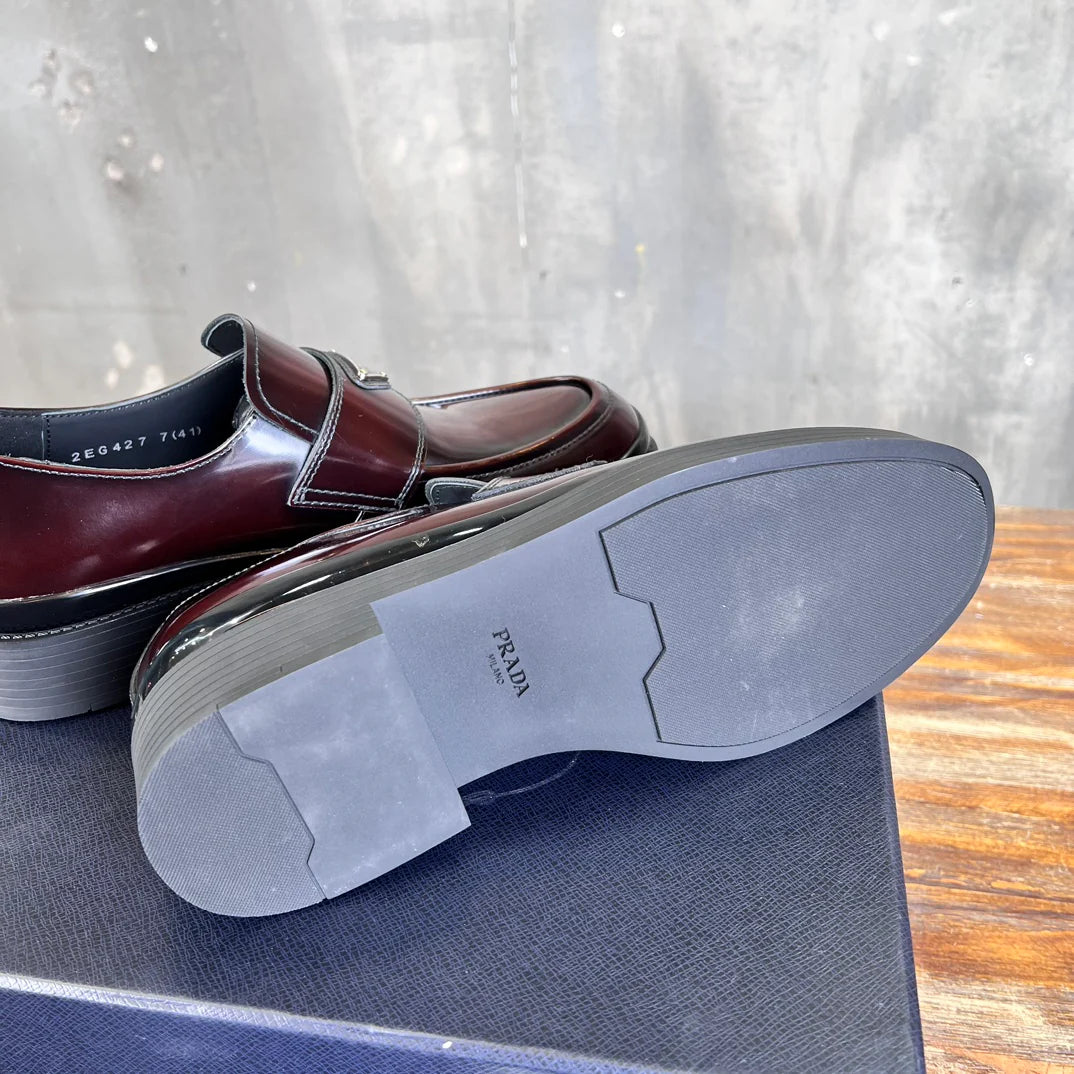 PRADA LOAFER