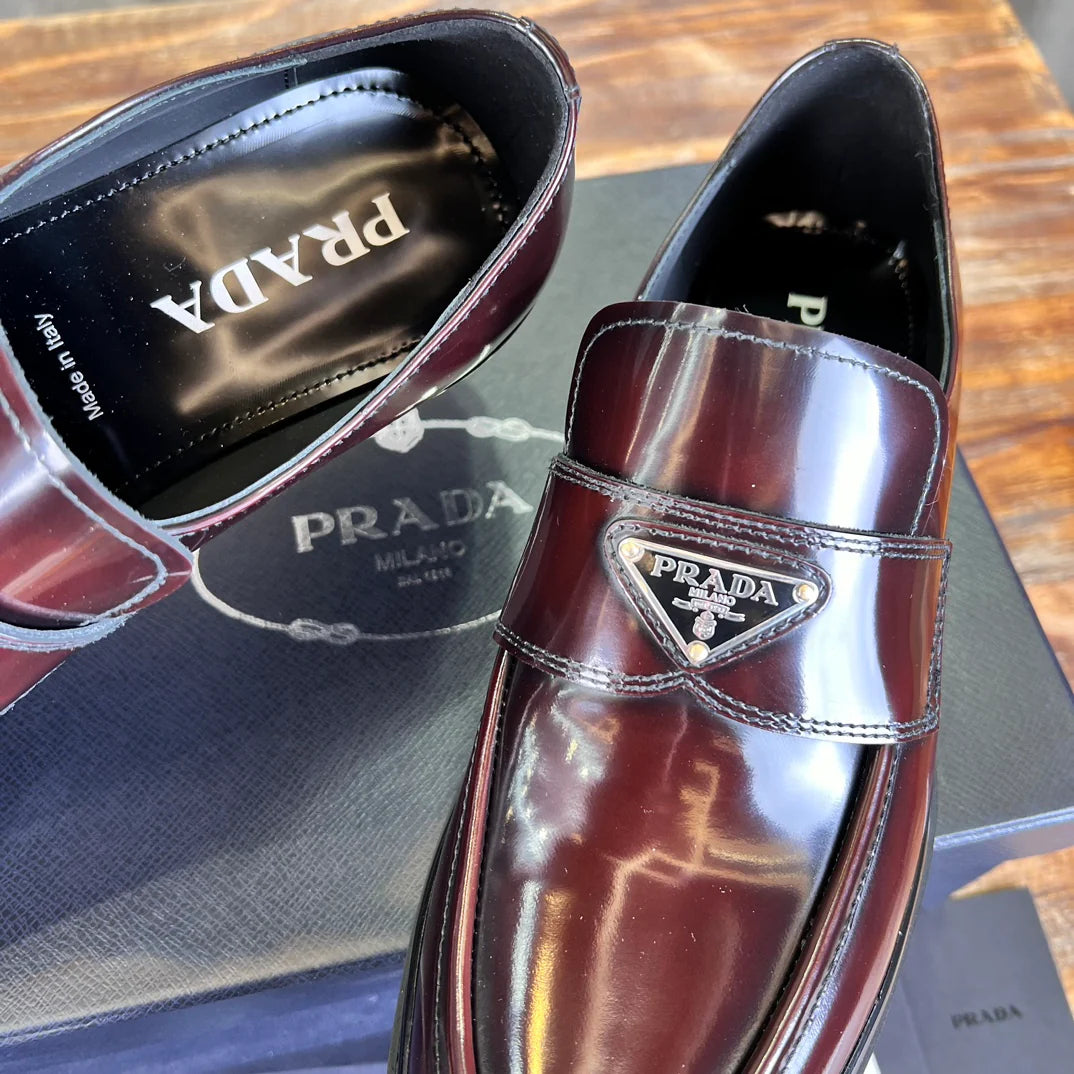 PRADA LOAFER