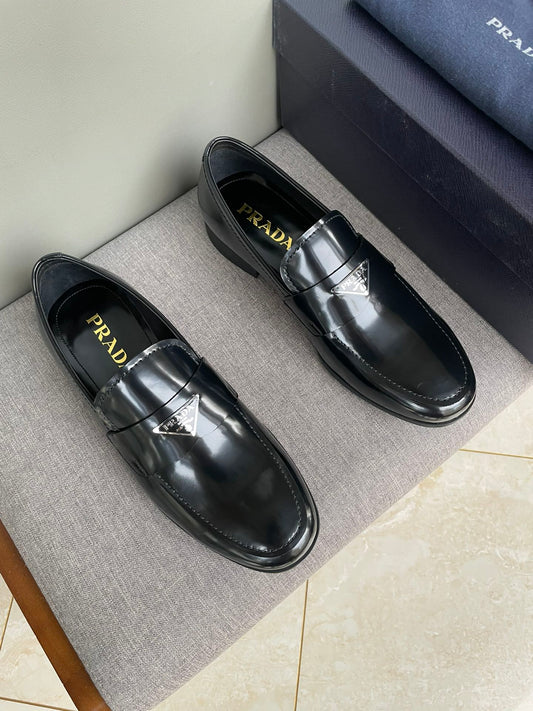 PRADA LOAFER