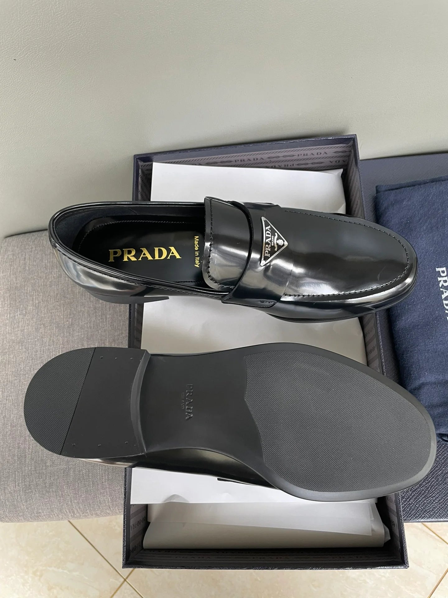PRADA LOAFER
