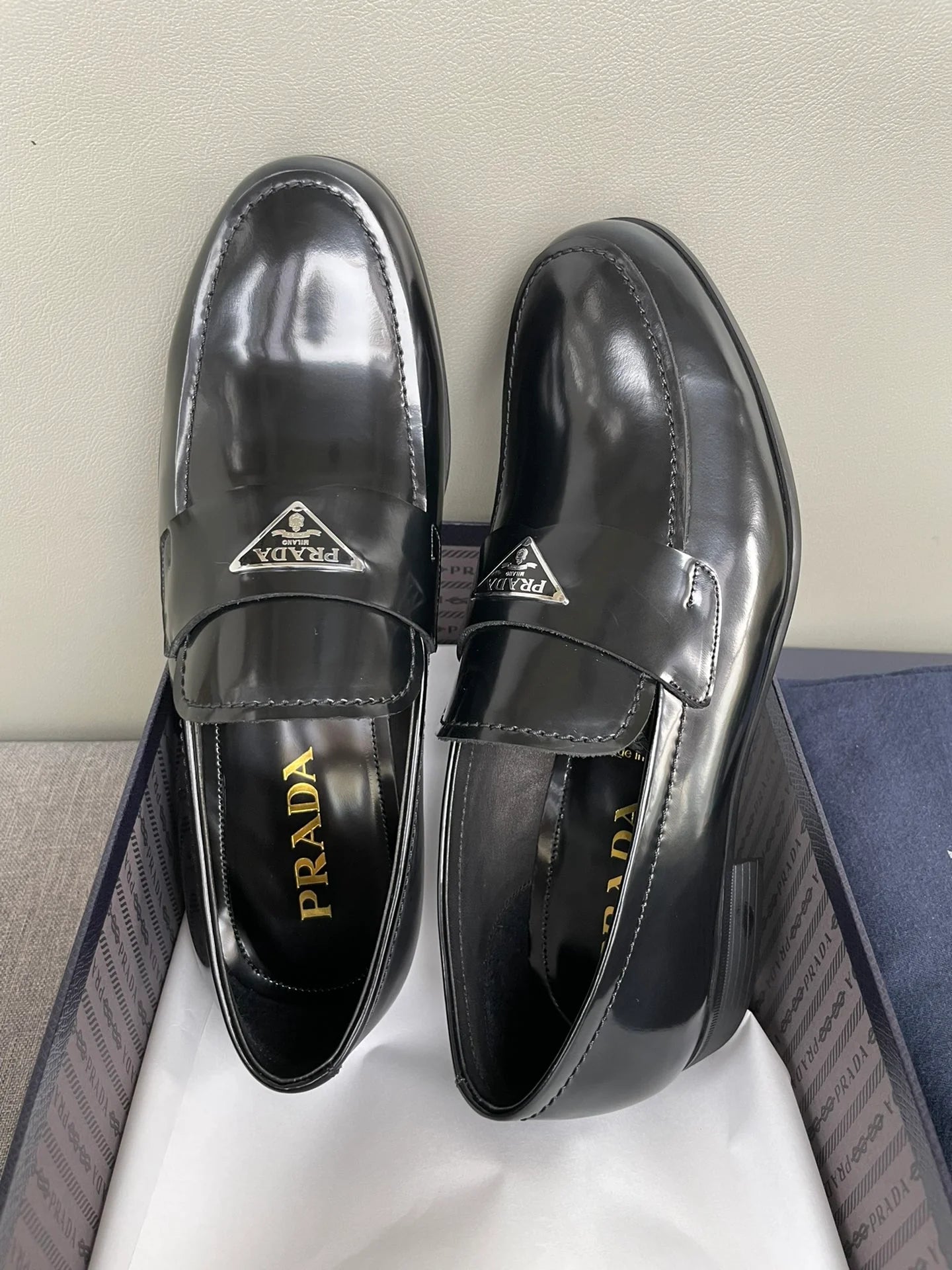 PRADA LOAFER