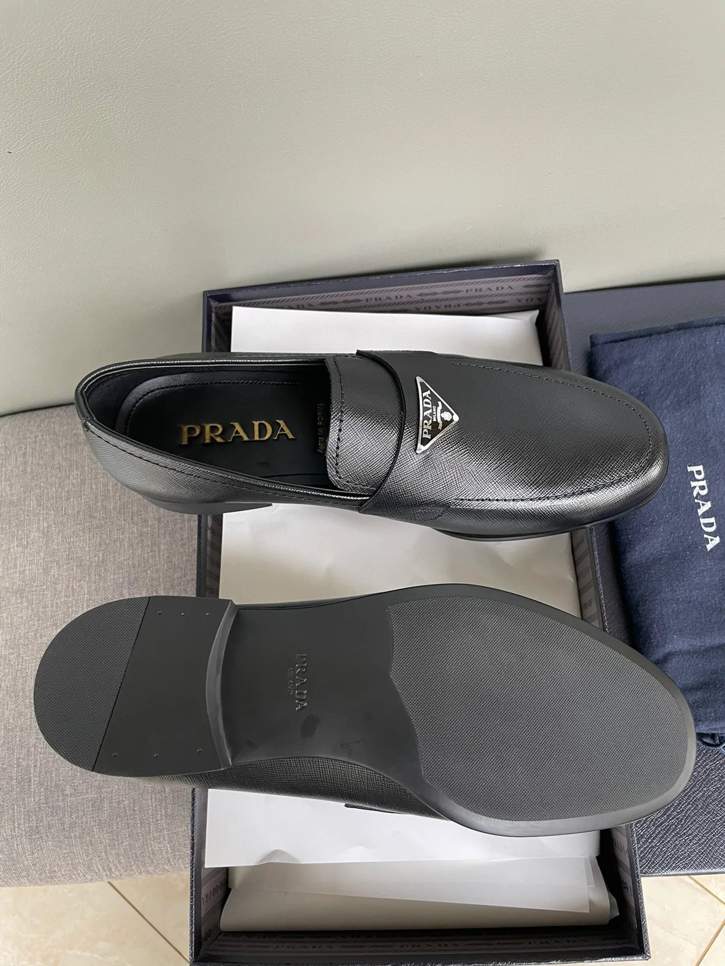 PRADA LOAFER