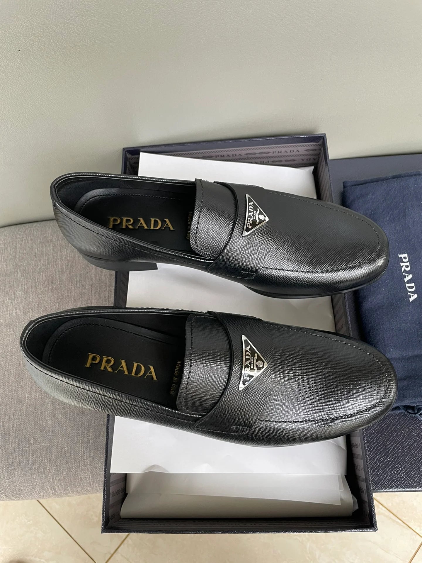 PRADA LOAFER