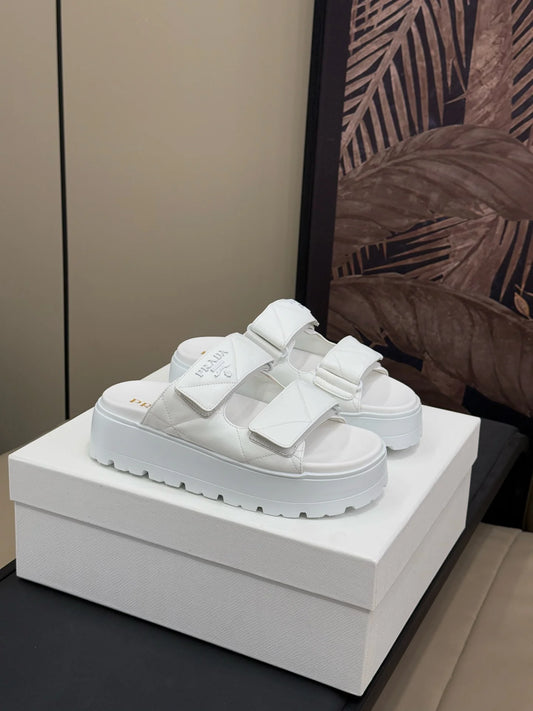 PRADA SANDAL