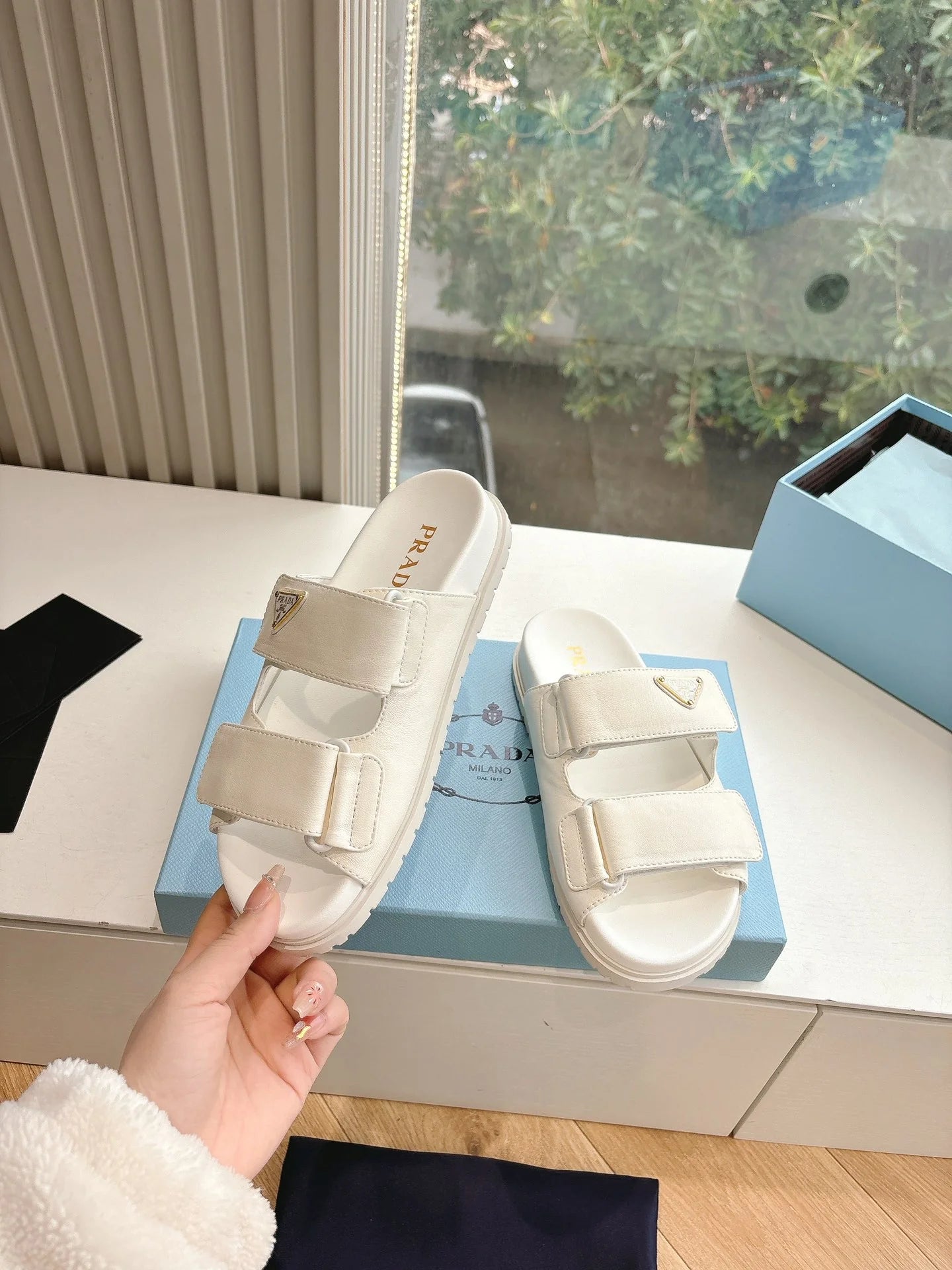 PRADA SANDAL