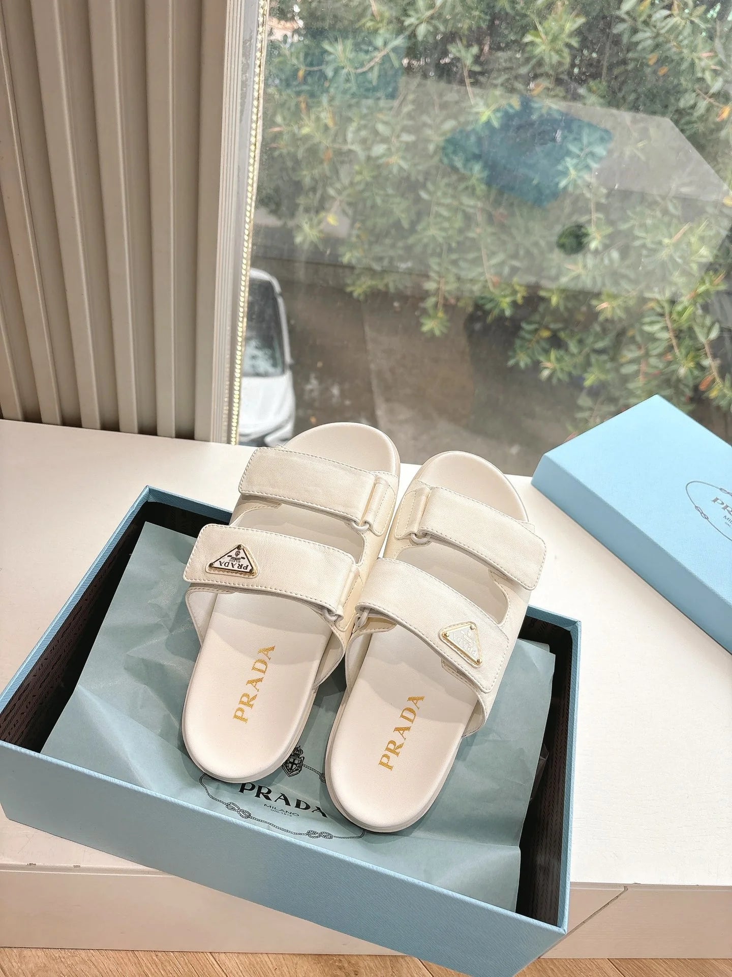 PRADA SANDAL