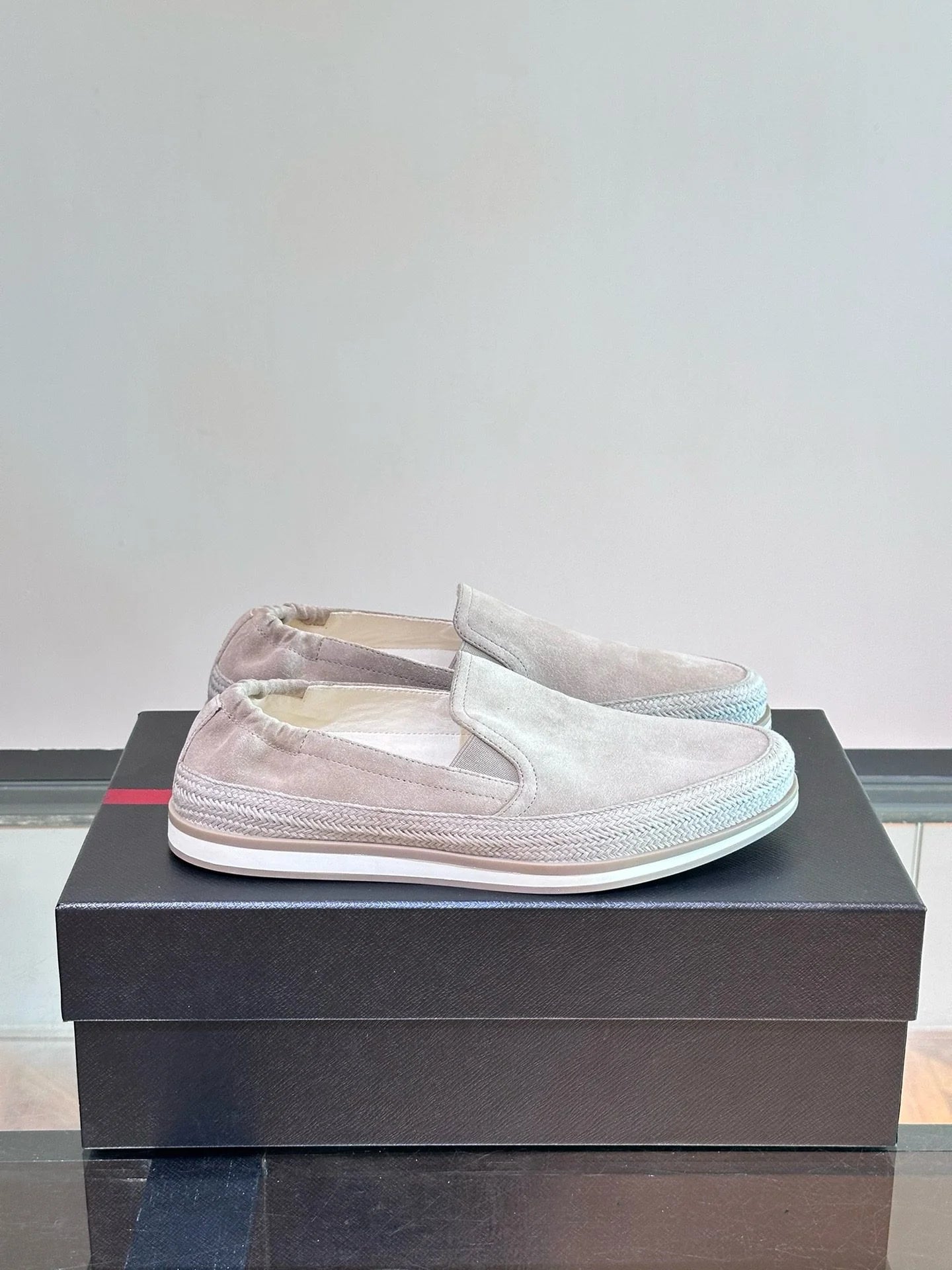 PRADA SNEAKER
