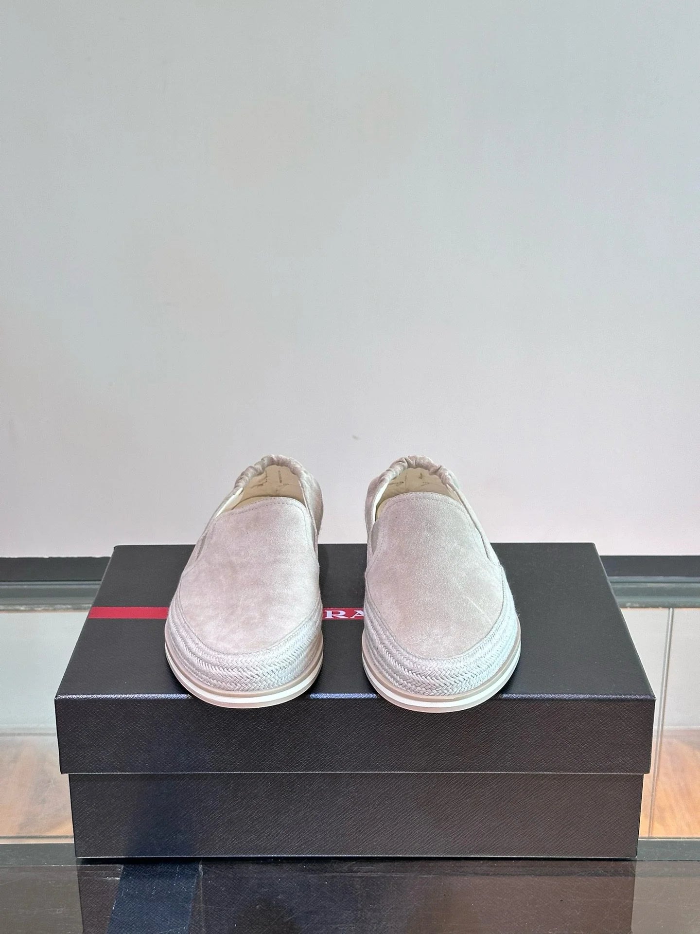 PRADA SNEAKER