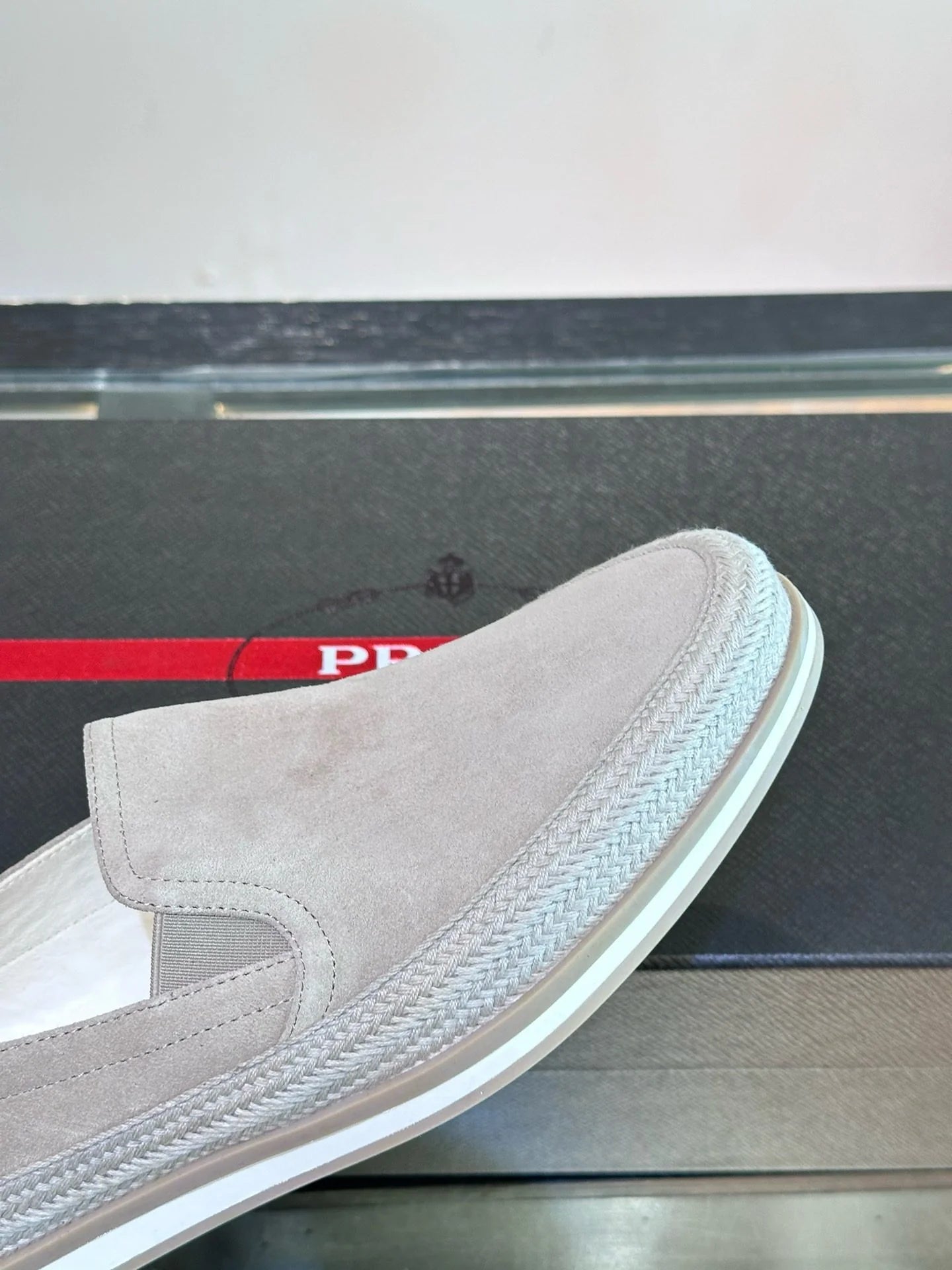 PRADA SNEAKER