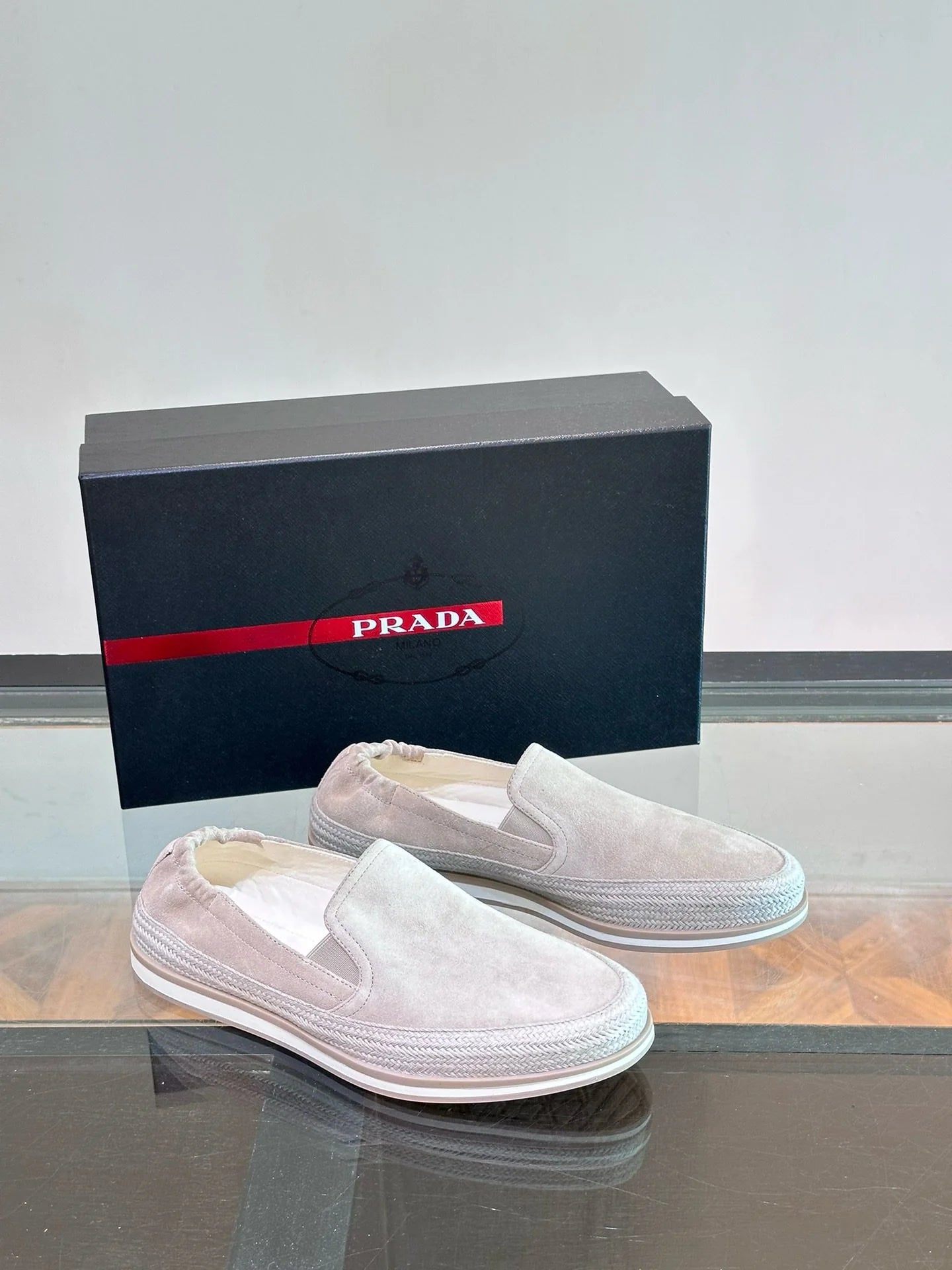 PRADA SNEAKER
