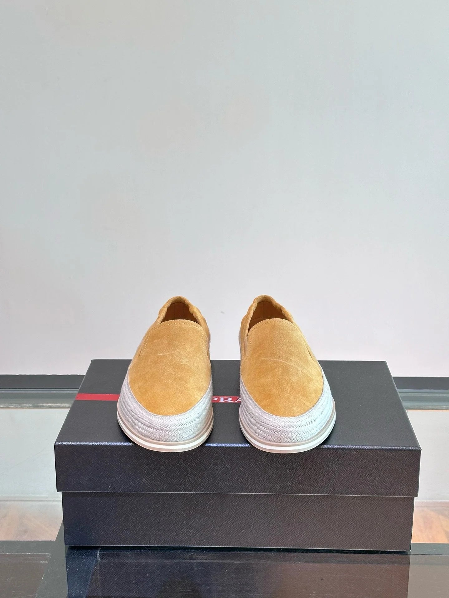 PRADA SNEAKER