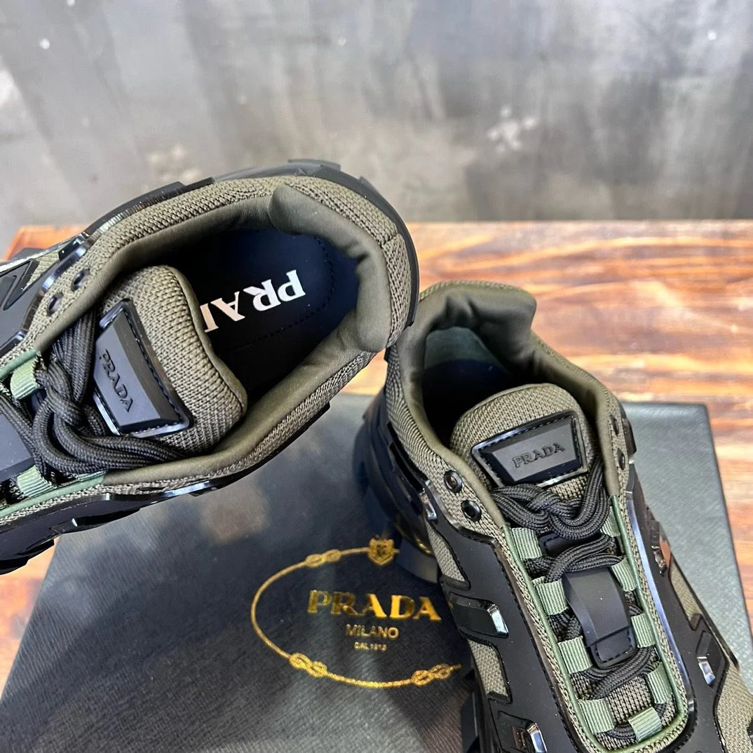 PRADA SNEAKER