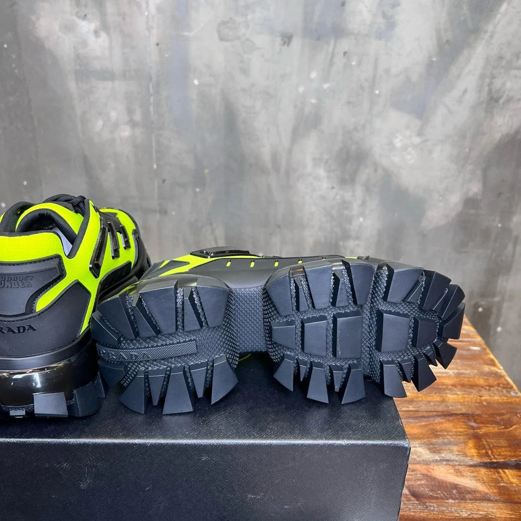 PRADA SNEAKER