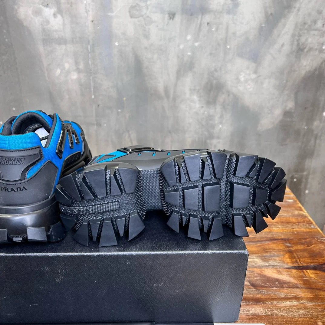 PRADA SNEAKER