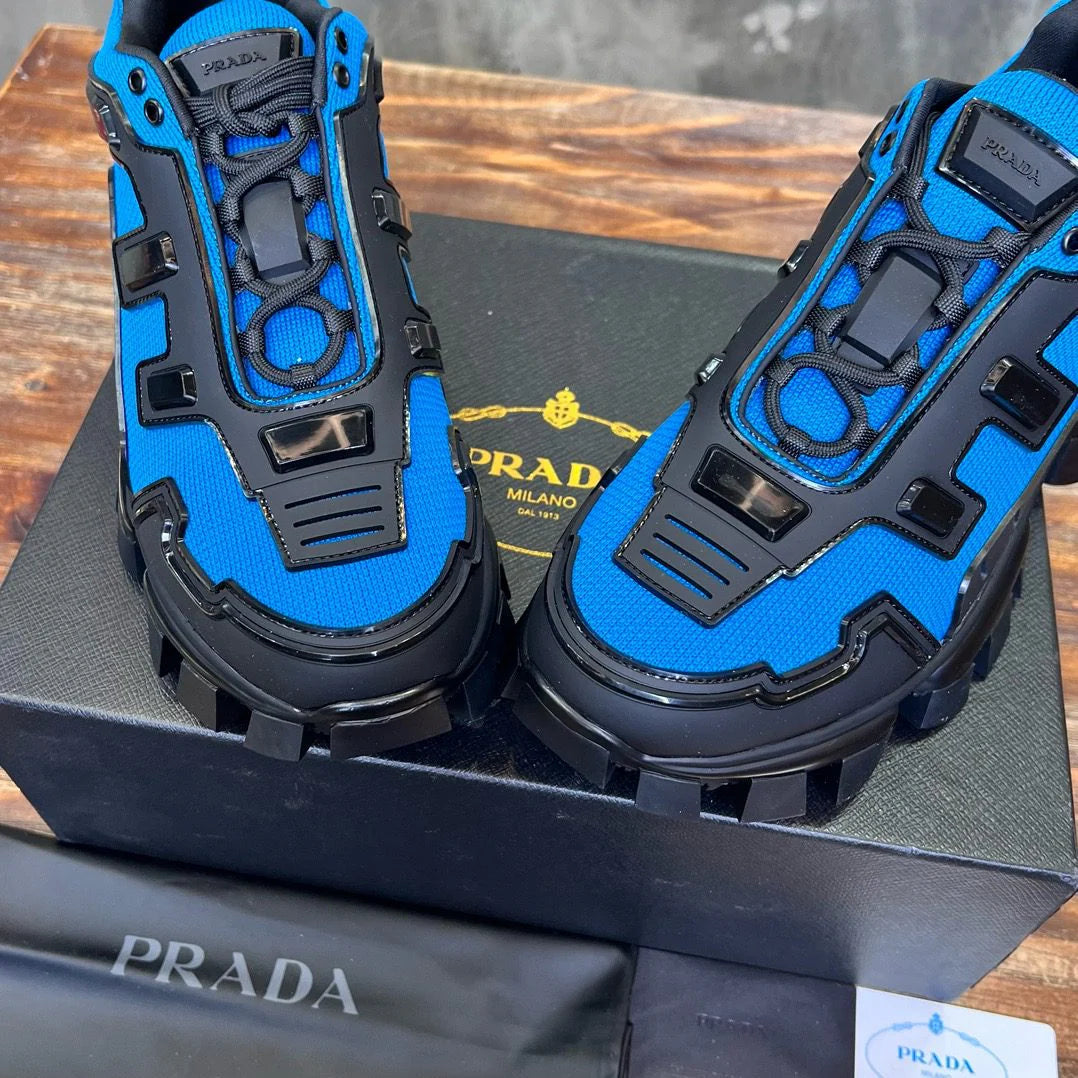 PRADA SNEAKER