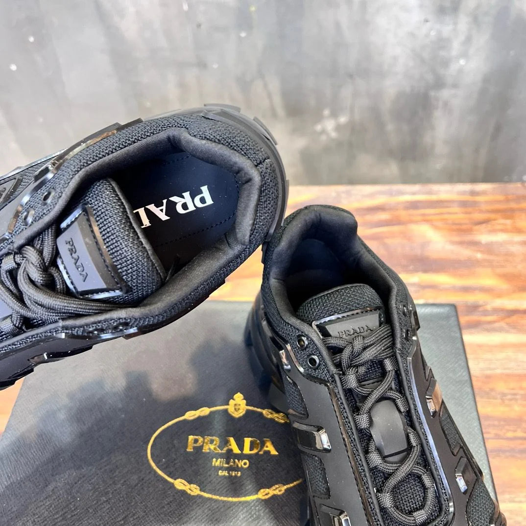 PRADA SNEAKER