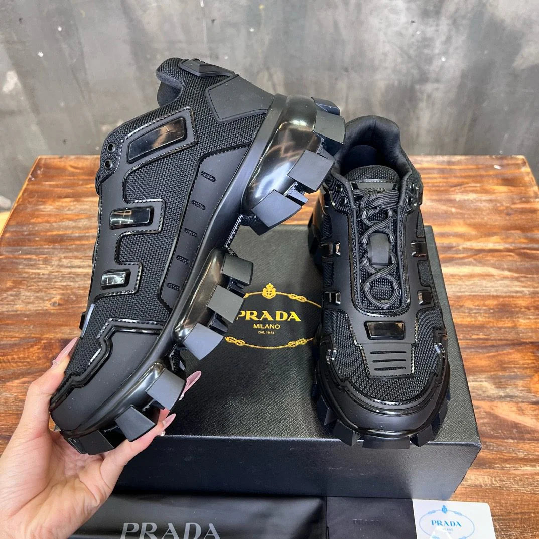 PRADA SNEAKER