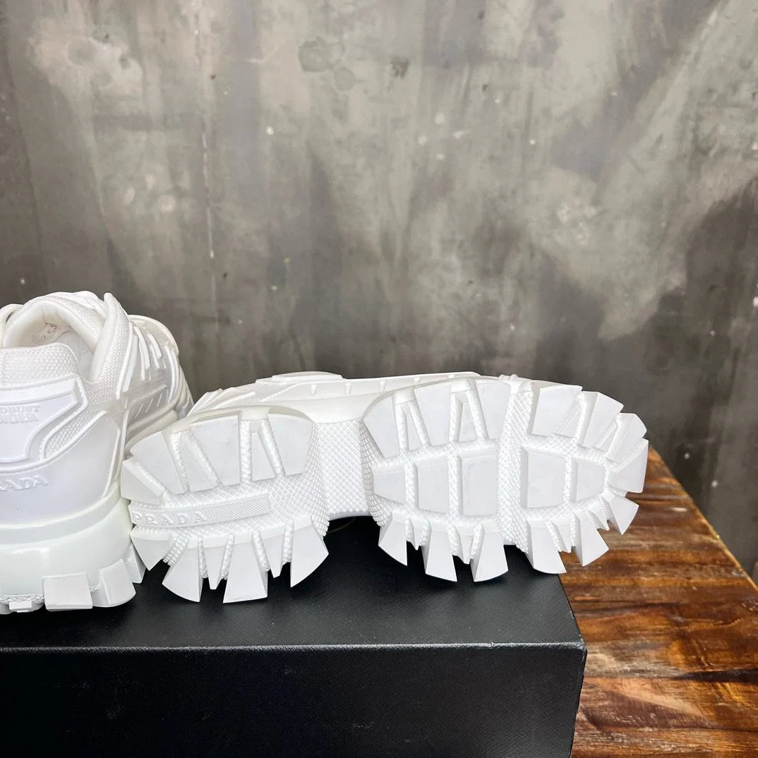 PRADA SNEAKER