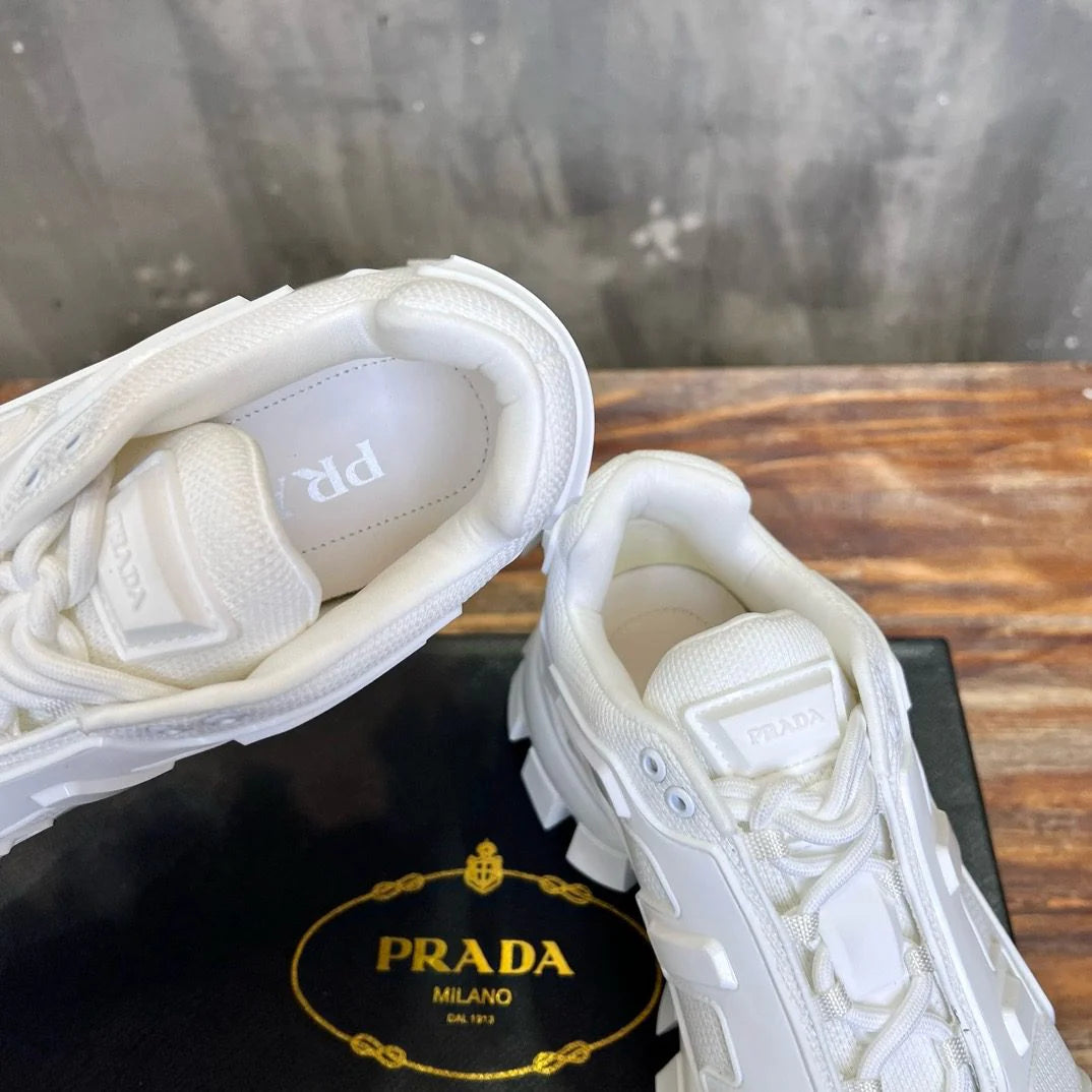 PRADA SNEAKER