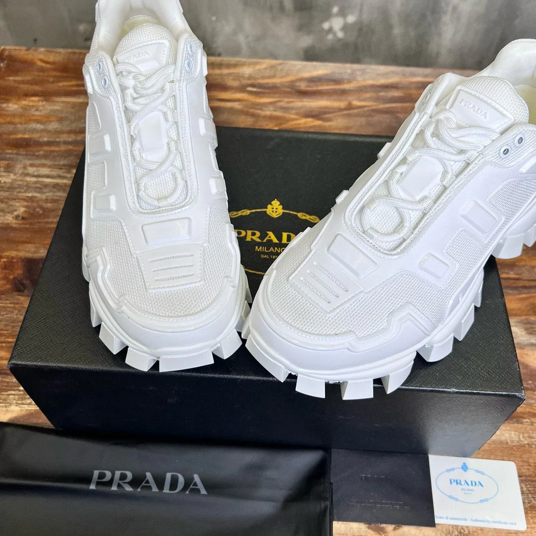 PRADA SNEAKER