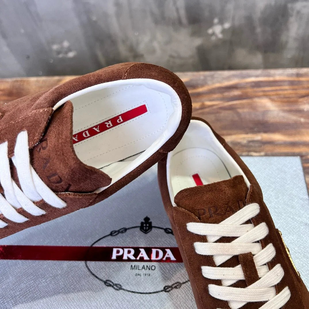 PRADA SNEAKER