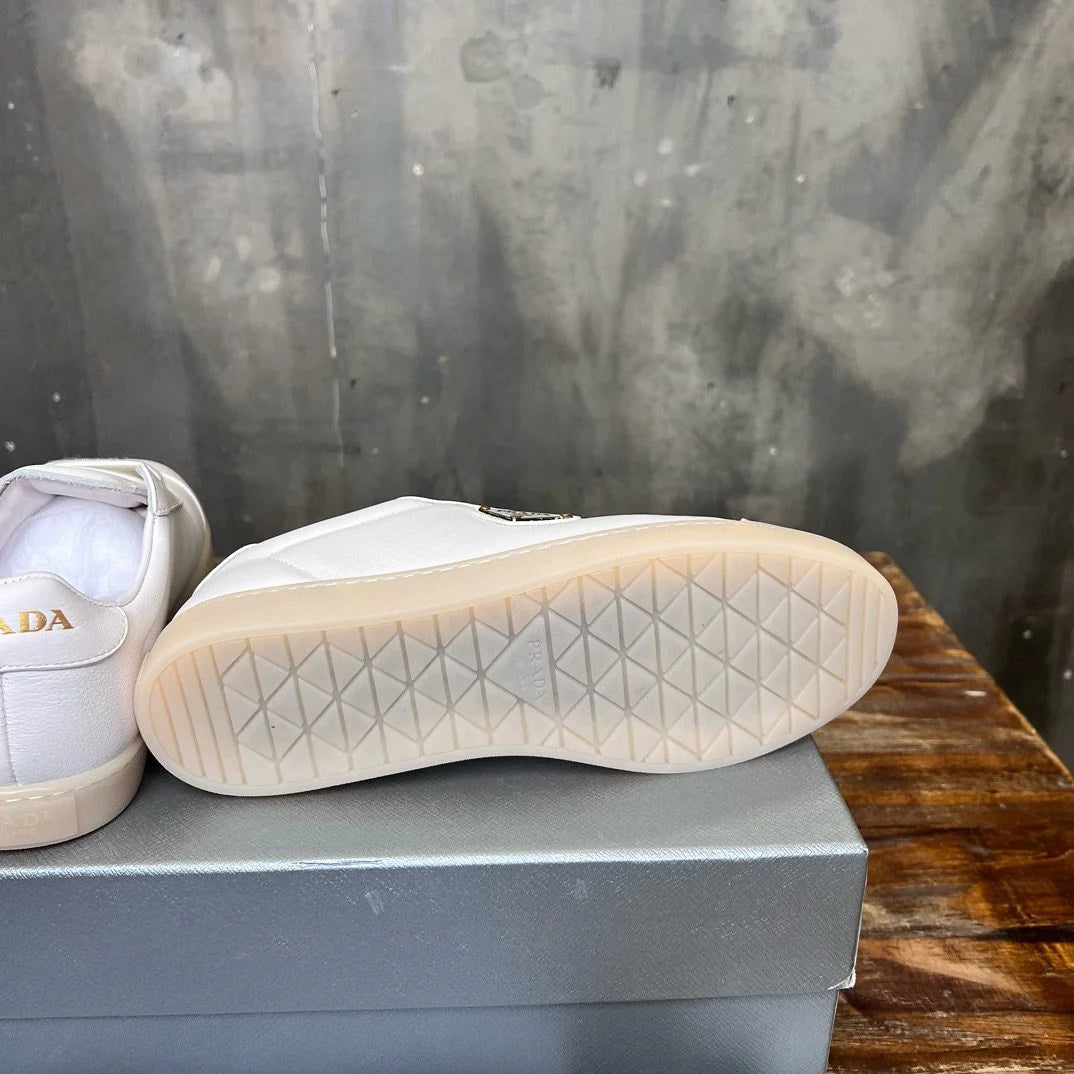 PRADA SNEAKER