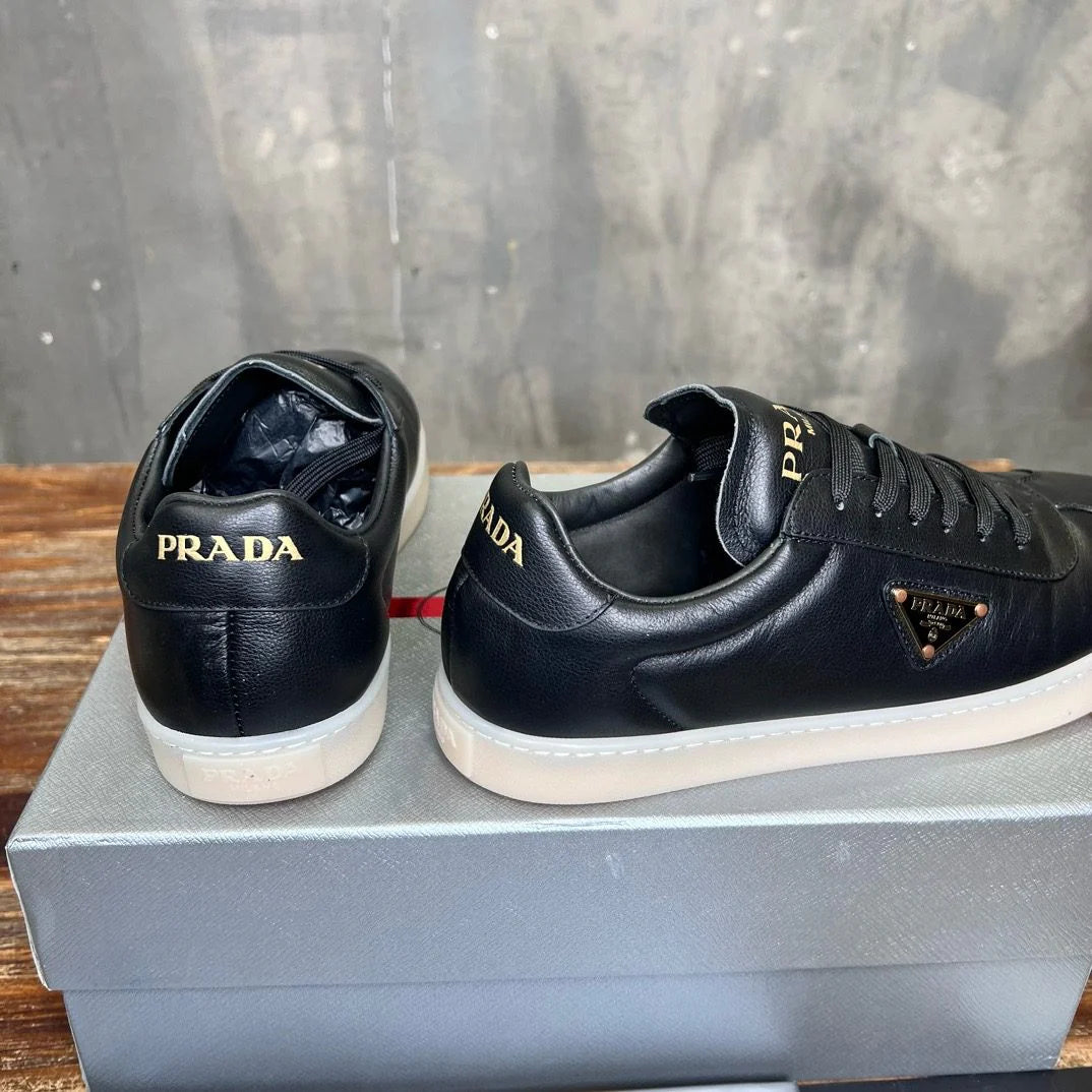 PRADA SNEAKER