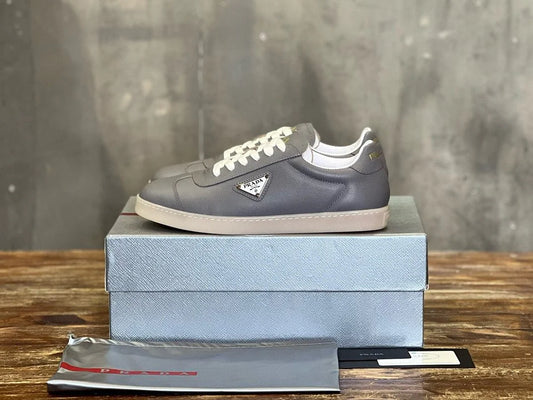 PRADA SNEAKER