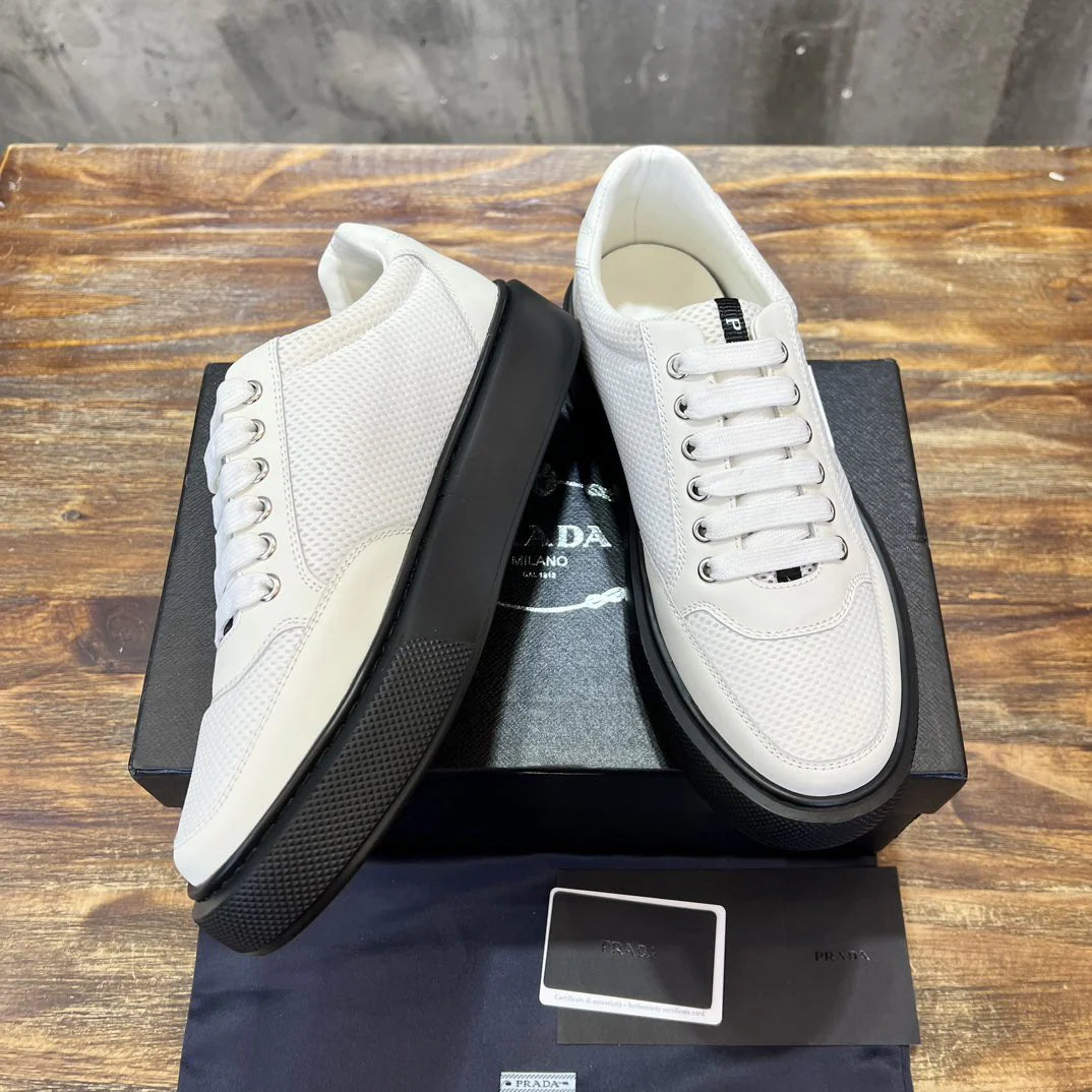 PRADA SNEAKER