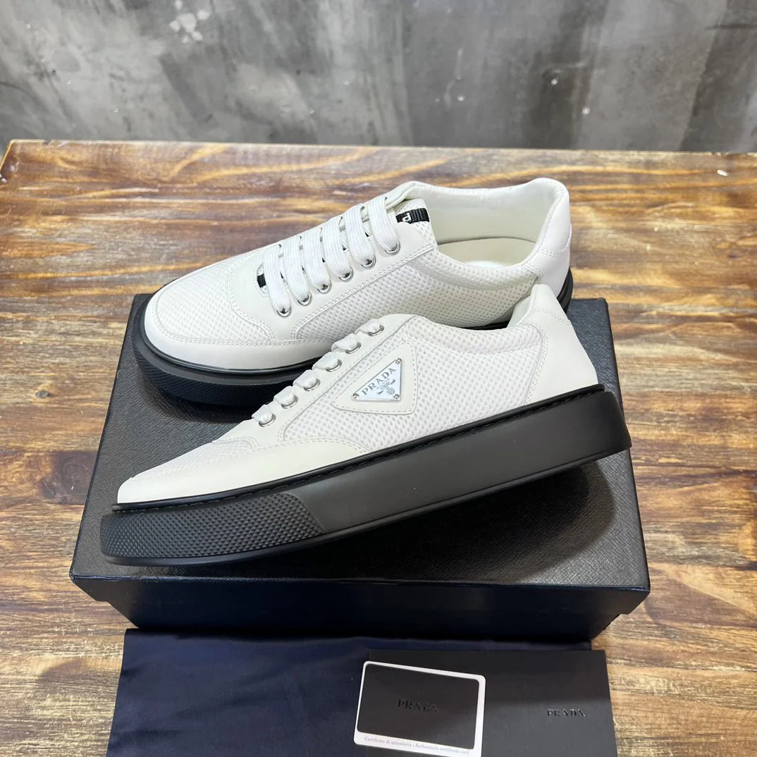 PRADA SNEAKER