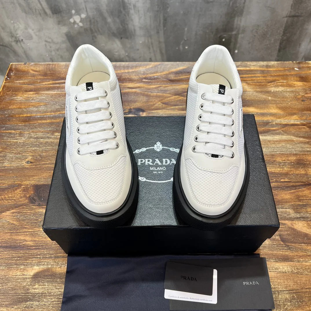 PRADA SNEAKER