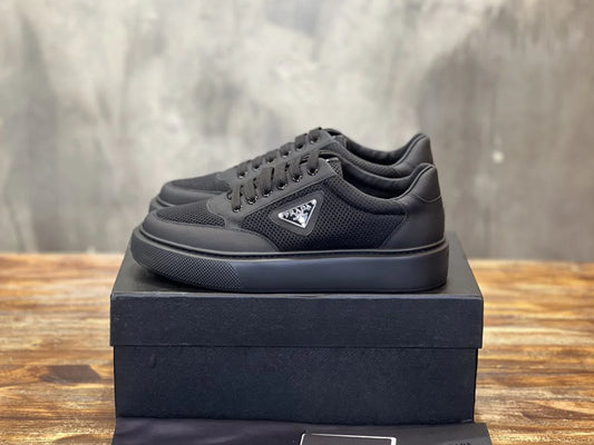 PRADA SNEAKER