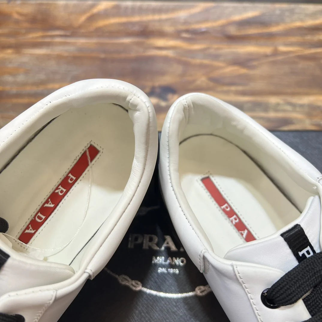 PRADA SNEAKER