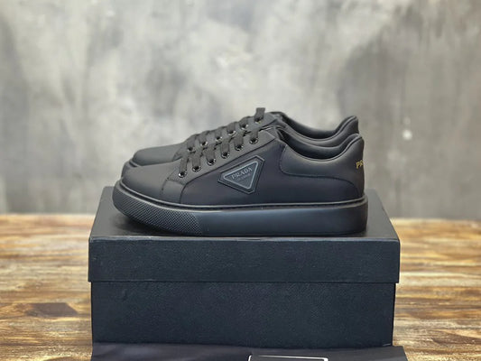 PRADA SNEAKER
