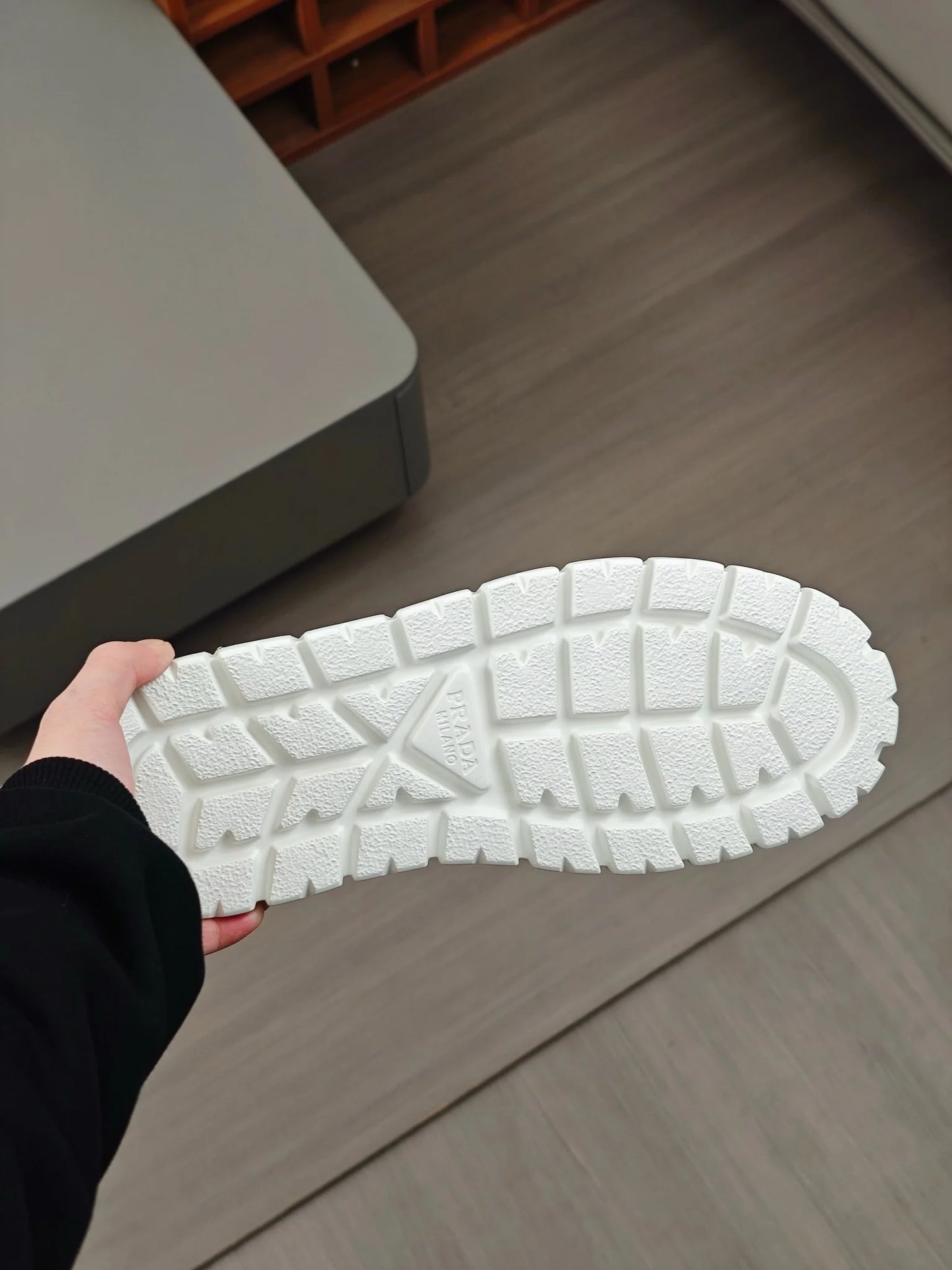 PRADA SNEAKER
