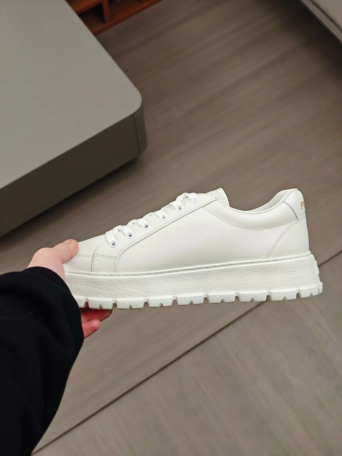 PRADA SNEAKER