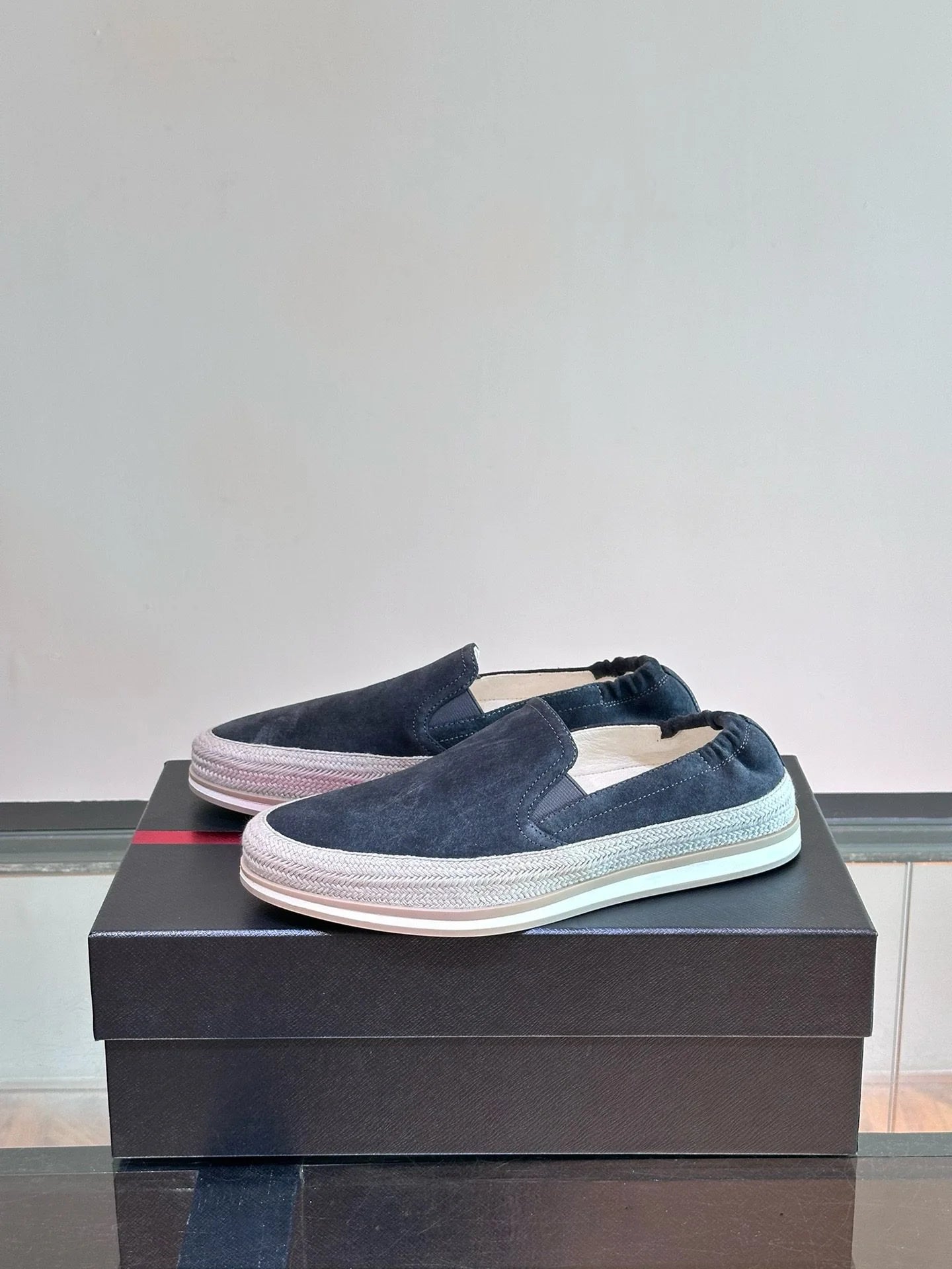 PRADA SNEAKER