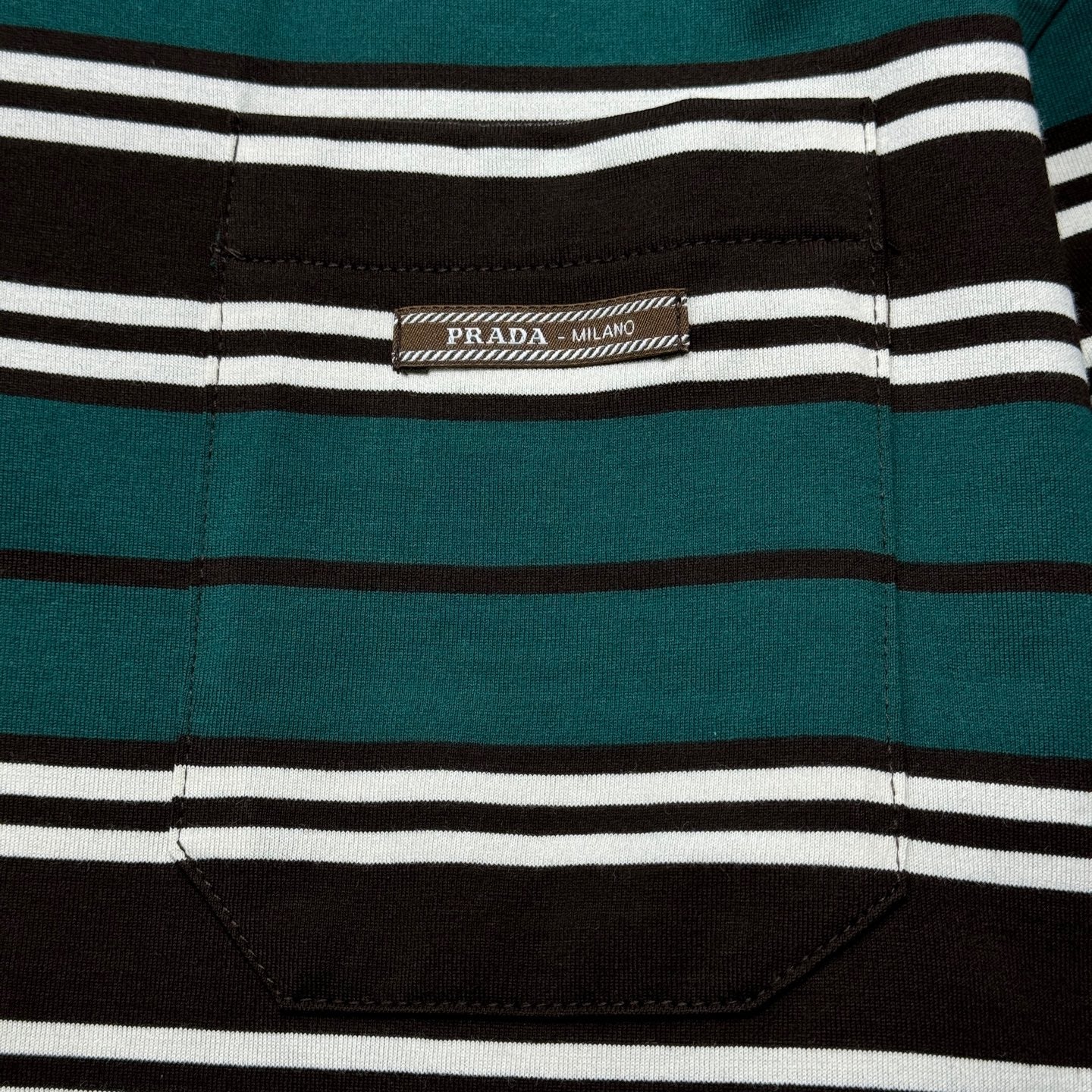 PRADA TSHIRT
