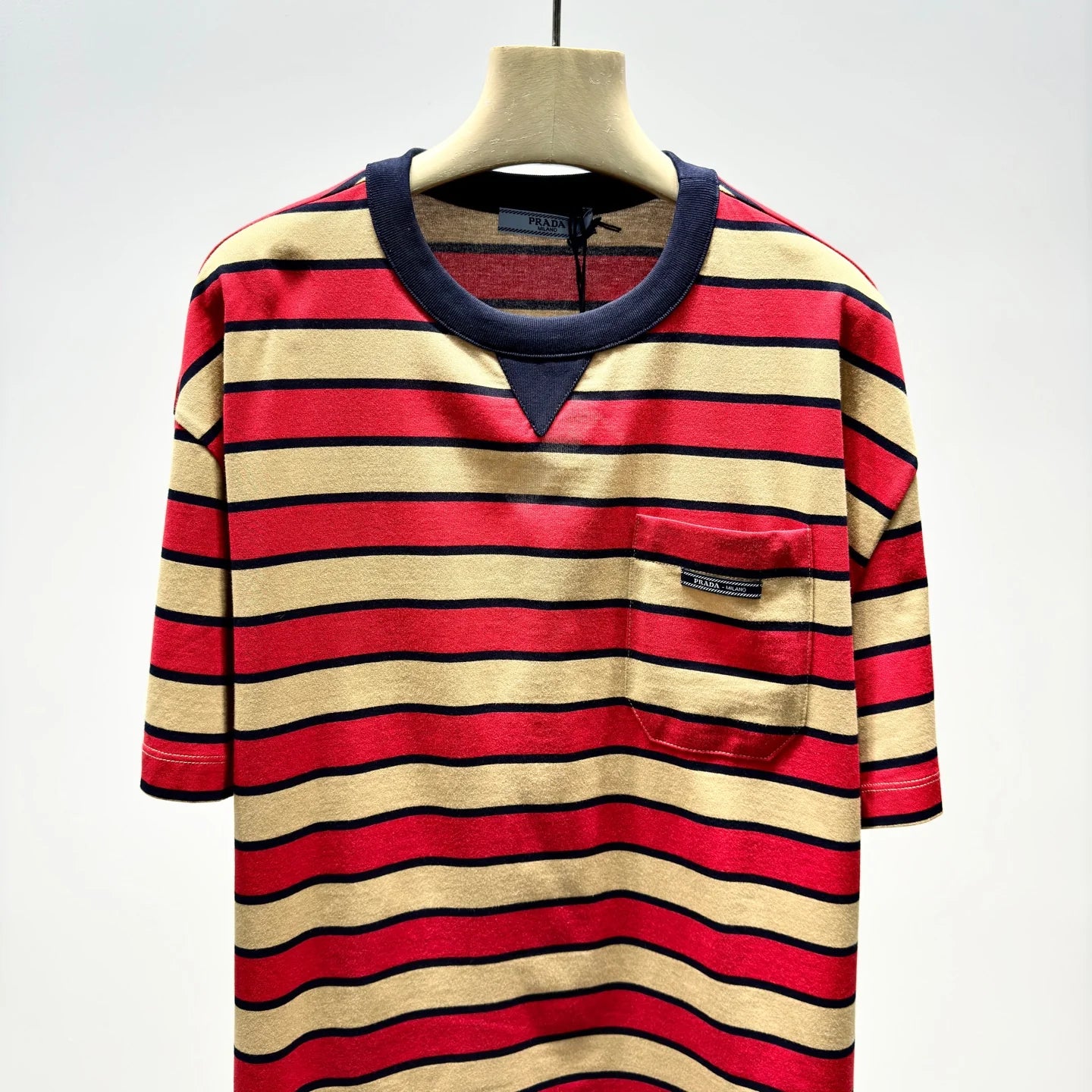 PRADA TSHIRT