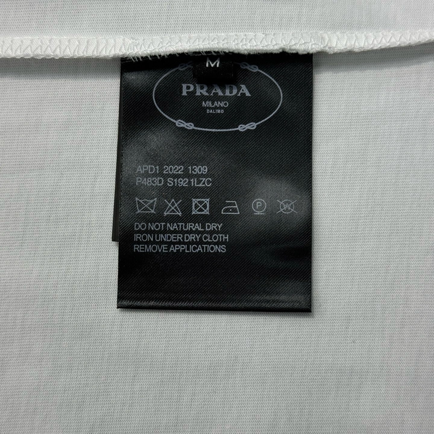 PRADA TSHIRT