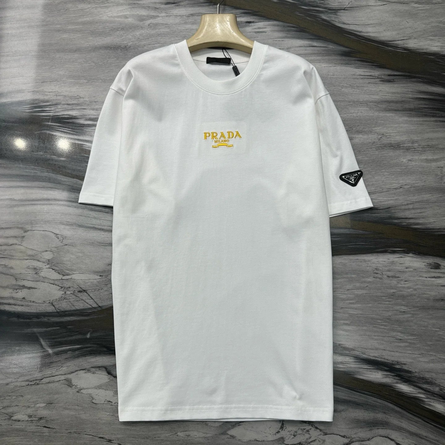 PRADA TSHIRT