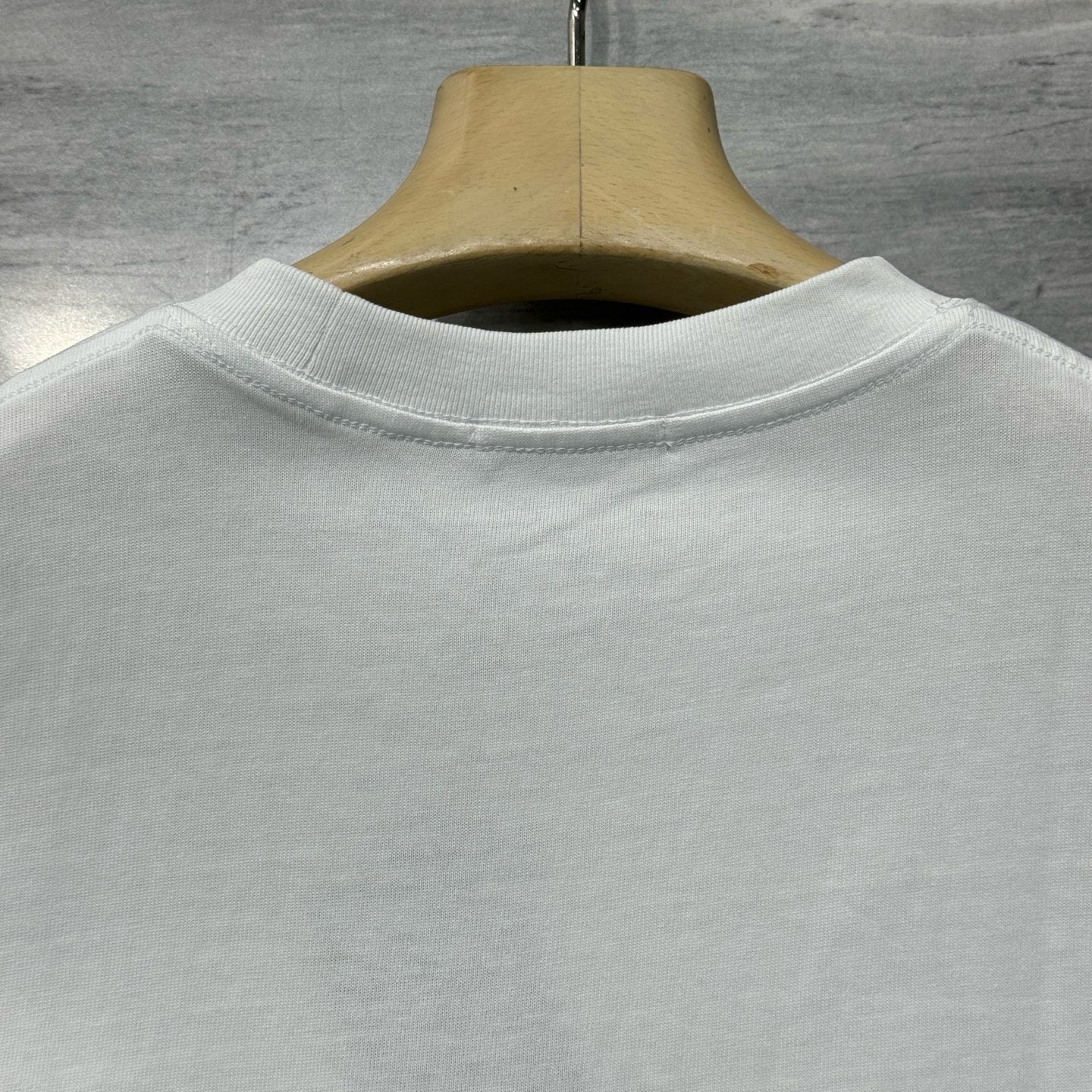 PRADA TSHIRT